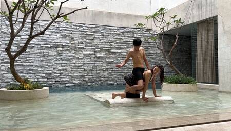 CR151_Ride a bikini goddess in the water