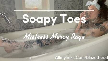 Soapy Toes, Foot Fetish Soft Femdom