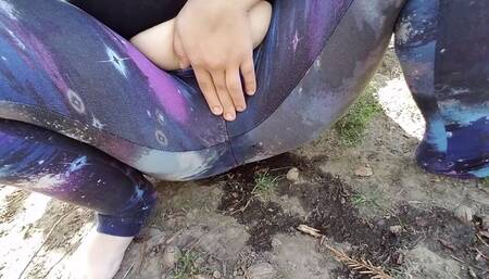 Peeing in my Leggings