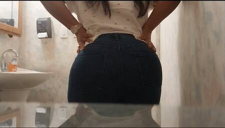 Gulpy Girly Jean Farts!