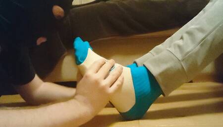 Chilling getting foot rubs, toes and soles licked.