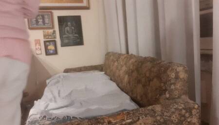 BAREFOOT SOLES AND WIGGLING TOES