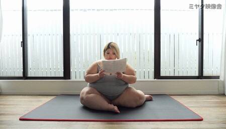 NEW COLOSSAL MEGA BBW OBESEASIAN DOLL FACE YOGE PART 1