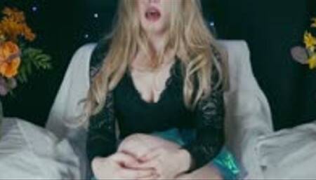 Spicy Sneezing Spell: The Witch's Pepper Experiment