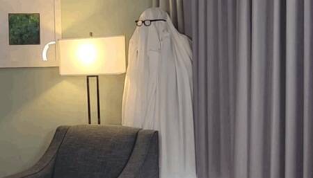 Lester Tries To Go To A Haunted House with Morgana Sole & Whitney Morgan