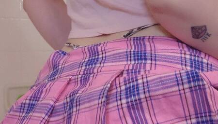 Jade gets wet and strips in the shower