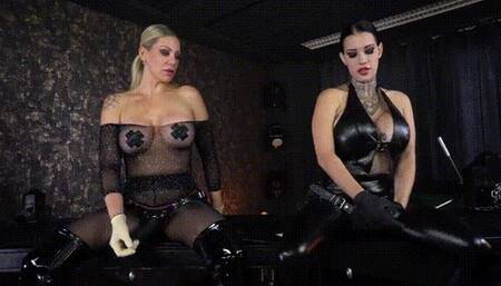 Double anal fucking with double maid's pussy