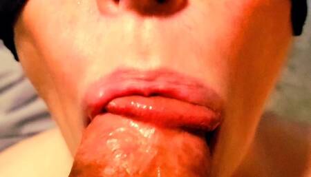 Amateur Blowjob Nice and Slow Close up