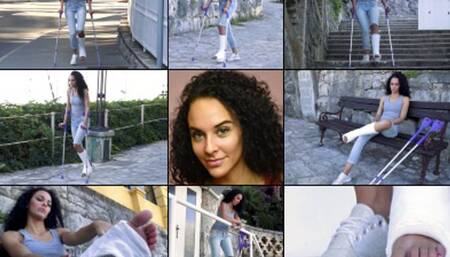 Rita Term SLWC Tough Crutching on Vacation and Foot Play  (in HD 1920 X 1080)