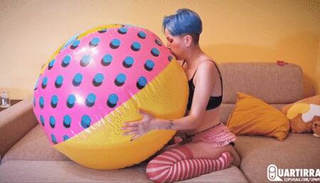 Q777 Stashia blows, rides and deflates big colorful beachball - 1080p
