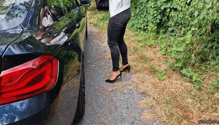 I lose my shoe in the Havel River HD wmv 1920x1080