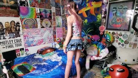 Snowy's Sneaky Upskirt Panty Peek