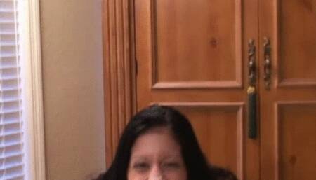 Young Skinny Cindy Jerked Me Off! (1st half mp4 sd)