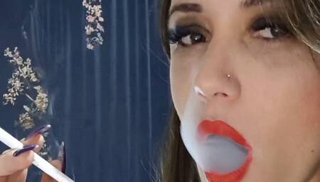 French Inhale Close Up Smoking Misty 120 Menthol