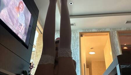 Binkie & dildo sucking fun