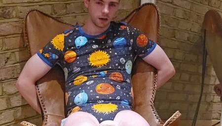 Getting off with Boyfriend's Trainer In A Diaper