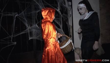 A spooky encounter on Halloween night (4K)