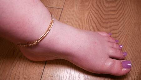 Game For The Loser: Buy 5 videos and go bankrupt 1(5) - (no talking)