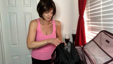 Zippering Toiletry Bag Inside Carry On Luggage