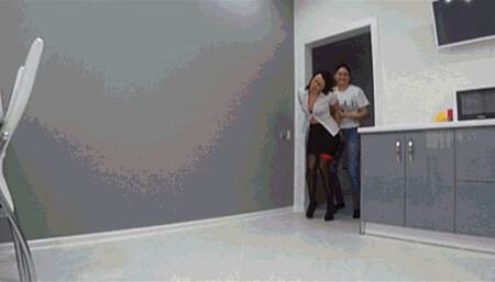 EVELINA DESTROYS LORY'S STOMACH WITH HARD BEATDOWNS (d)