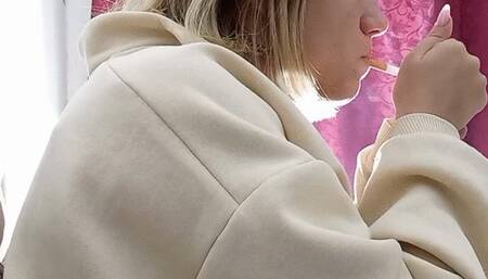 multiple pumps and natural drinking style