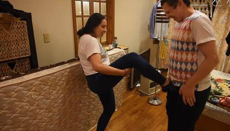 Sensual Ballbusting with Andrea - Part 2