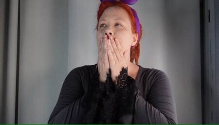 Stepmom is a WEREWOLF! Werewolf Transformation WMV 1080