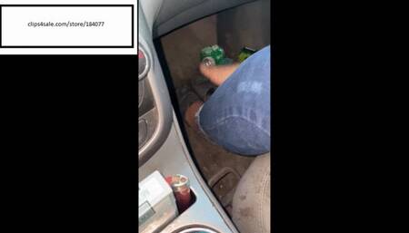 Delicious Itching and Flaking Feet in car