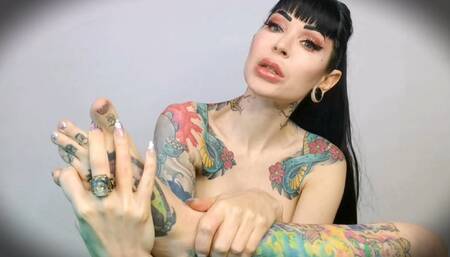 Fresh manicure and pedicure - FINDOM , GODDESS WORSHIP