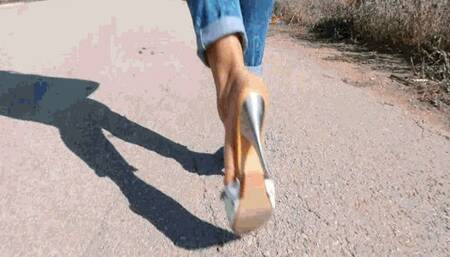 In the car in new summer sandals WMV(1280x720)FHD