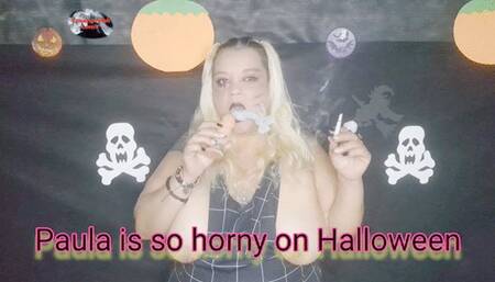 Paula is so horny on Halloween - PSS011