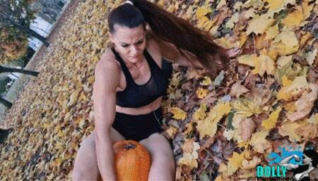 Dolly, Kim halloween pumpkin crushing with legs
