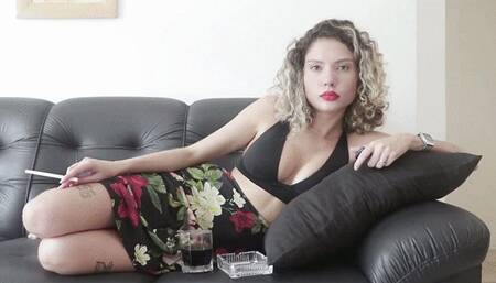 Smoking Girls do Brazil Model Fernanda 05 (Mp4 1920X1080)