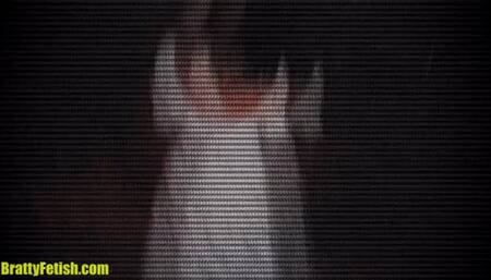 Masked Girl picked up gives sockjob and then vanishes - SFX horror fetish 720p