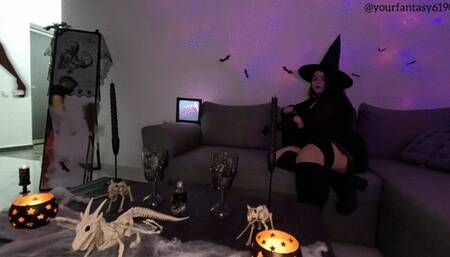 Kinky witch farts on her customer's face