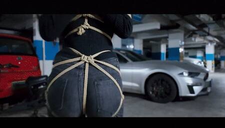 YT2186 This Posture Is a Bit Illegal