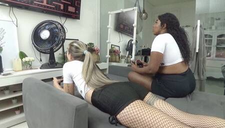 FETISHIST GAMMER GIRLS PART 2 BY IZA CANDY AND YASMIN BRISA CAM BY DANI FULL HD