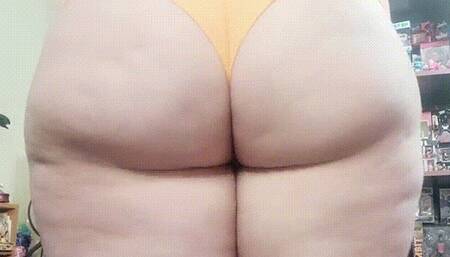 Booty Wiggle & Jiggle : Orange Panties