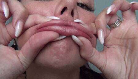 Stretching and pursing my lips LIV