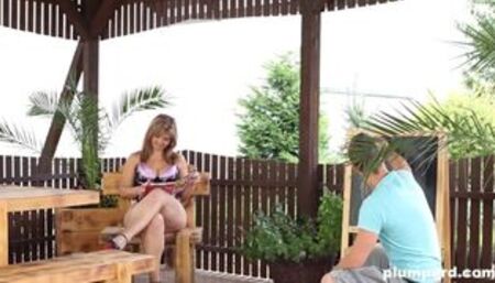 Chunky Sandra Learns the Hard Way