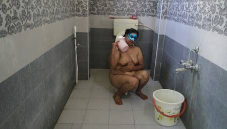 Indian Shower of Hot Desi Bhabhi