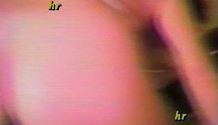 90s Italian sex in exclusive videos on the web #2 - The female neighbour!