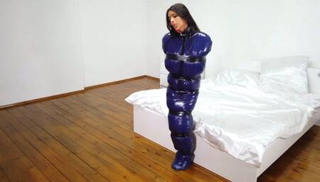 Caroline in Blue Sack