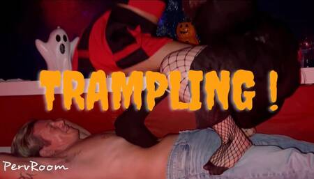 Evil Lohan, Simon's first trampling