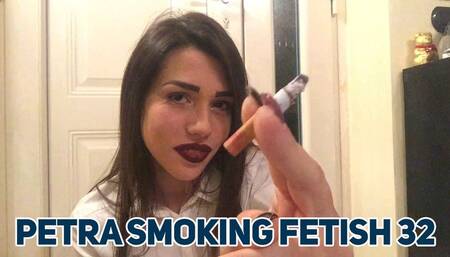 Petra smoking fetish 32 - HD