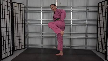 KITTY'S KARATE CLASS