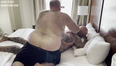 Bareback Massage and Fuck with the Bear