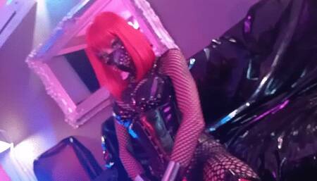 Mask fetish and strap on