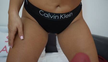 Oiled Dildo Titfuck - SweetArabic