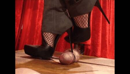 I make you cum hard under my GML boots WMV CLOSE